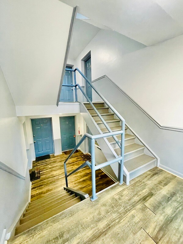Building Photo - 9511 Shannon Green Dr