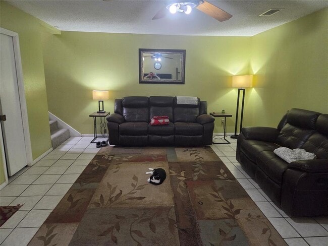 Building Photo - 8716 Clearbrook Trail