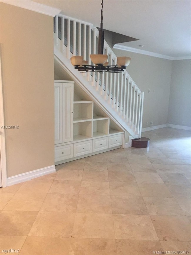 Building Photo - 3945 Orange Tree Ln