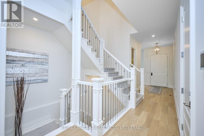 Photo du bâtiment - 15 Arbourvale Common