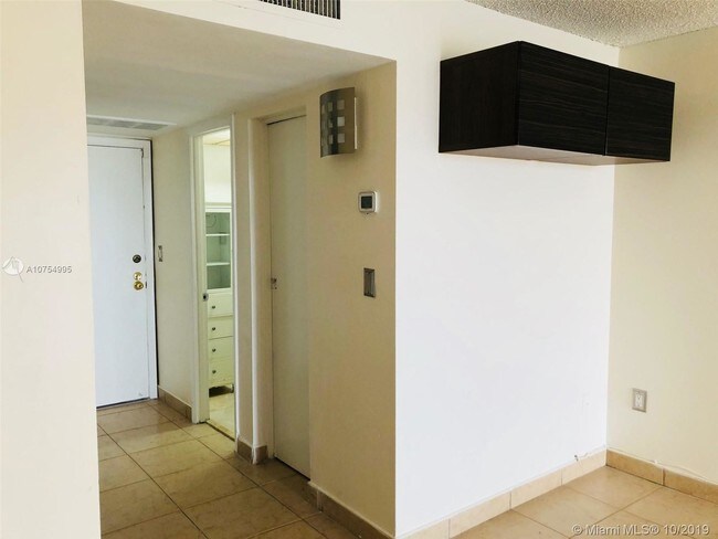 Building Photo - 6450 Collins Ave