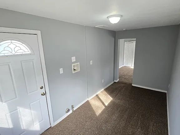 Foto del edificio - 3 bedroom 1.5 bathrooms Rancher.