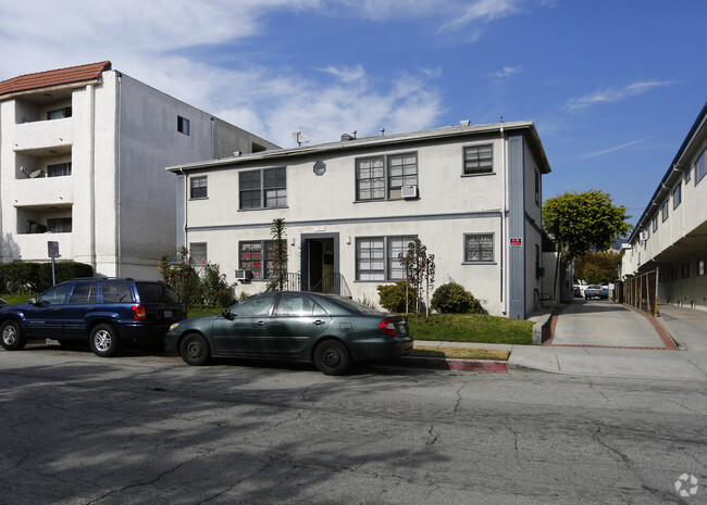 Building Photo - Loriem Apartments