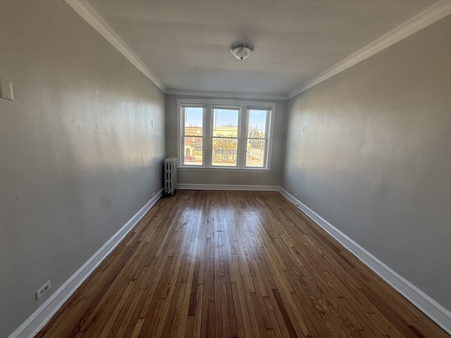 Building Photo - 2206 S 57th Ave