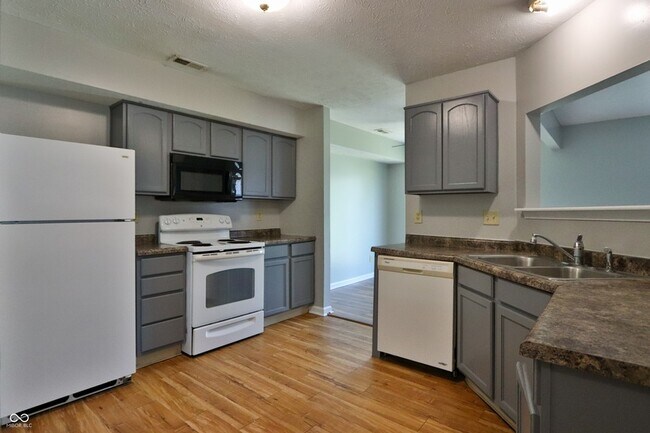 Foto del edificio - 10752 Newgate Ln