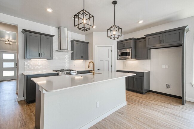 Building Photo - Beautiful property in Edmond