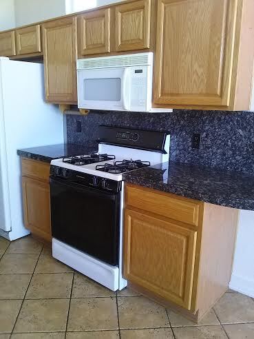 Building Photo - 604 Westwinds Dr
