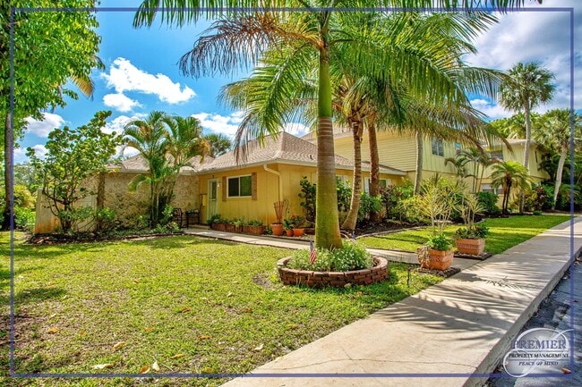 Foto del edificio - ***AMAZING LOCATION***NAPLES GET AWAY***CL...