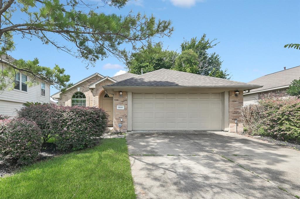 Foto principal - 18441 Sunrise Oaks Ct
