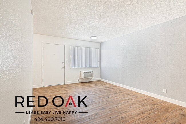 Foto del edificio - Spacious One Bedroom with Lots of Natural ...