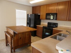 Building Photo - 664 Northern Lights Dr