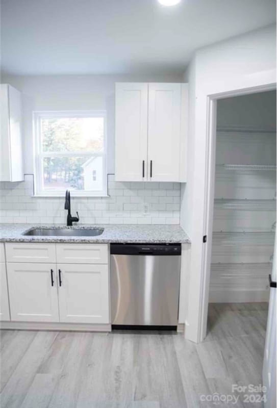 Foto del edificio - 2102 24th St NE