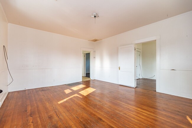 Foto del edificio - 2 Bedroom Cottage for Lease
