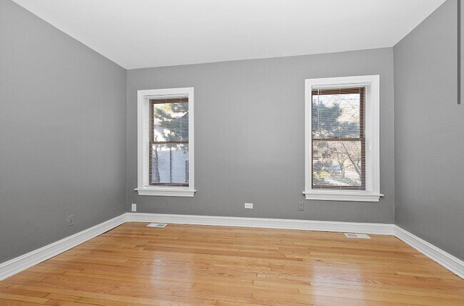 Building Photo - 9848 S Walden Pky