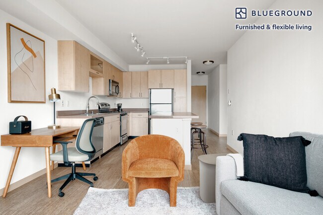 Building Photo - 3920 Stone Way N