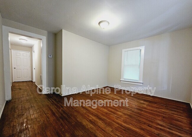 Building Photo - 514 W Harrison Ave