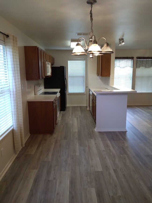 Foto del edificio - 1141 Woodlands Park Dr