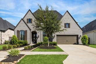 Building Photo - 8907 Autumn Pine Dr