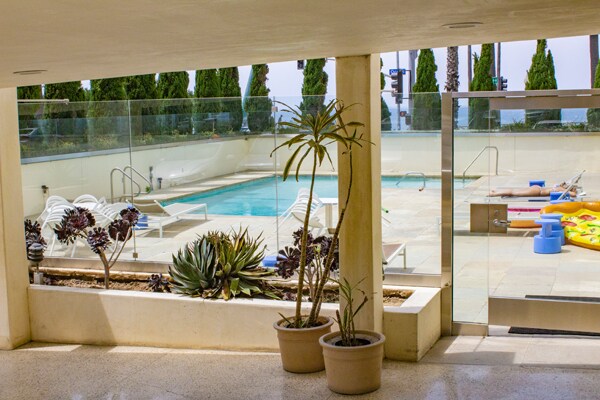 Heated Pool - 101 California Ave