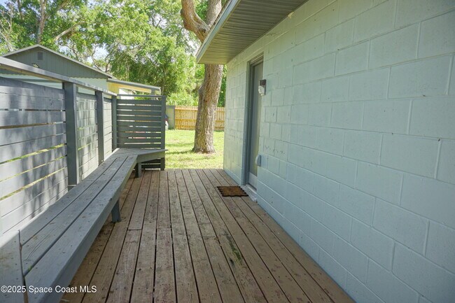 Foto del edificio - 2848 Shwonda Ave NE