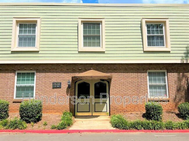 Foto del edificio - 2632 Park Rd