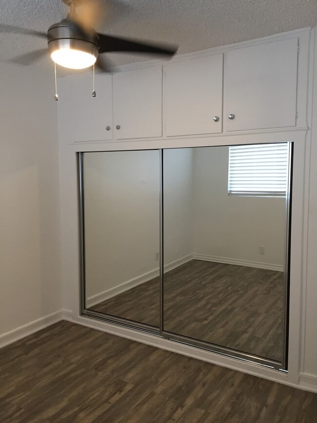 Interior Photo - Eden Roc Apartments