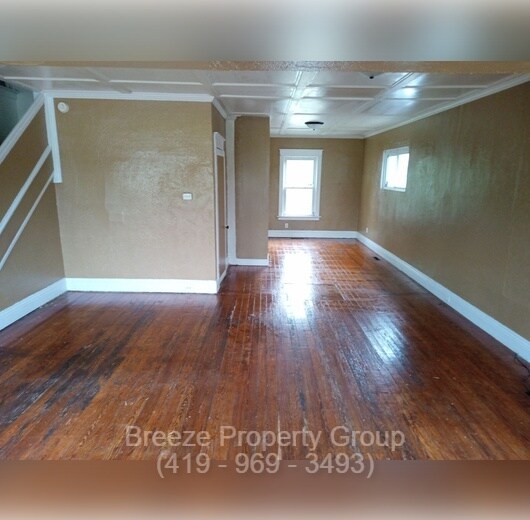 Foto del edificio - 2145 Dorr St