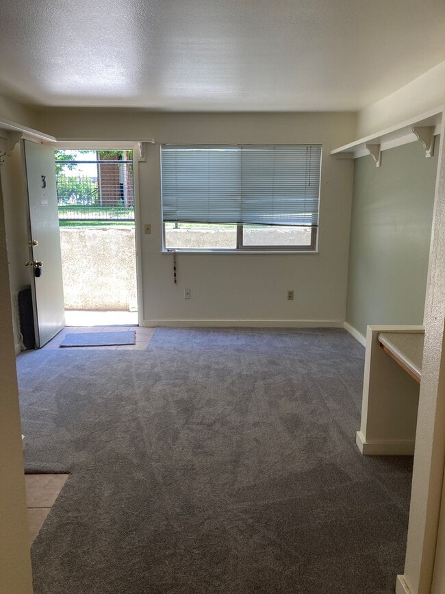 Building Photo - 2244 Canyon Blvd