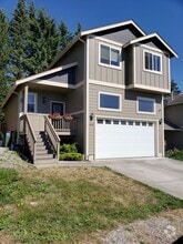 Building Photo - 4149 Stonecrest Ln