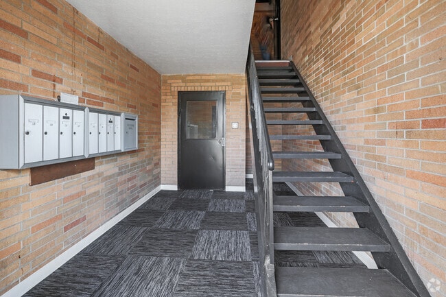 Lobby - Memorial Heights