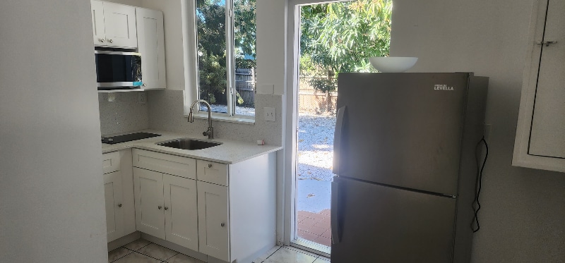 Photo - 3248 NW 102nd St (Miami, FL)