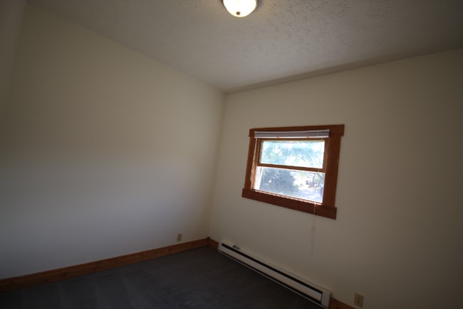 Building Photo - 1820 Remington Way