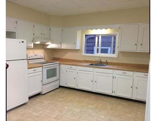 Foto principal - 378 E 8th St