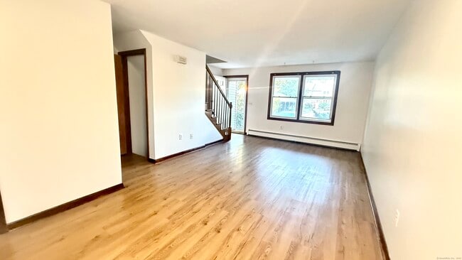 Building Photo - 9 St Marc Cir