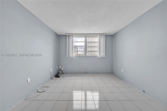 Building Photo - 3030 Marcos Dr