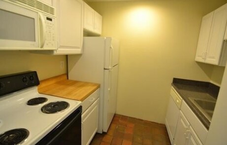 *Las imágenes son muestras representativas de la unidad anunciada. En algunos casos, las unidades reales que visita... - 46 Saint Germain St