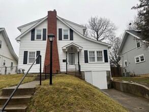 Building Photo - 370 Terrace Dr
