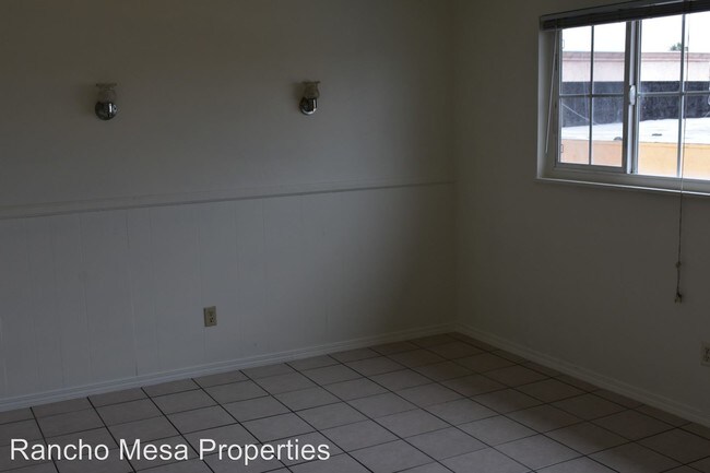 Building Photo - 4370 51st St
