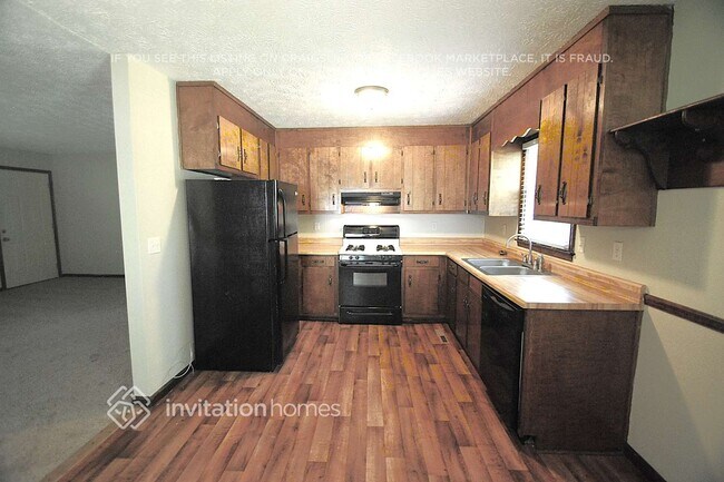 Foto del edificio - 266 Farm Ridge Dr NE