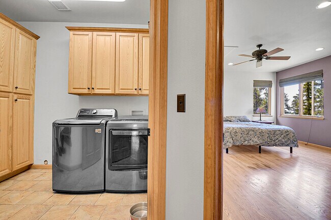 Foto del edificio - 33628 Berg Ln
