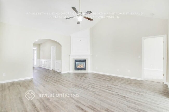 Foto del edificio - 7289 Basalt Dr