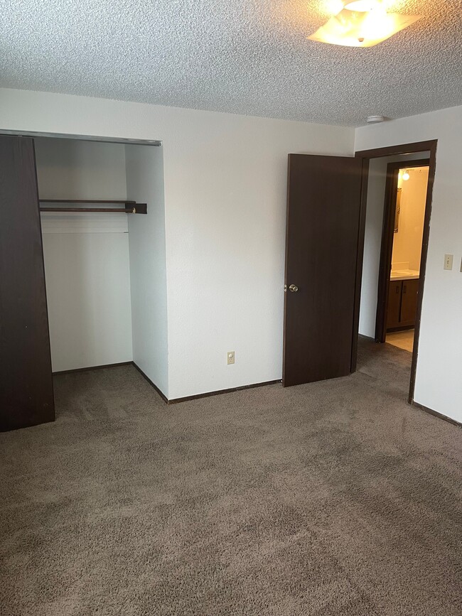 Foto del edificio - 1251 Hammond Ln