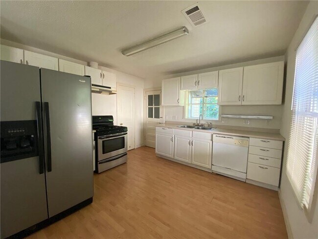 Foto del edificio - 310 NW 7th St