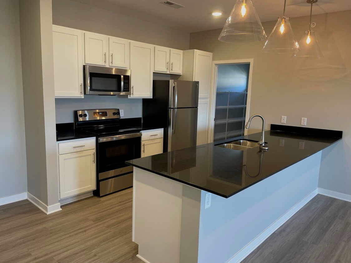 The Crossing on Boyson Apartments in Hiawatha, IA