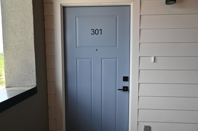 Building Photo - 311 Dorel Dr