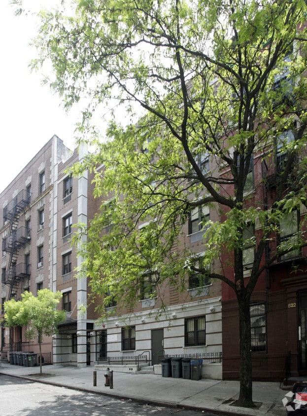 Building Photo - The Dorothy McGowan