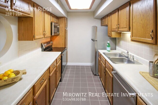 Foto del edificio - 411 Shirley Ridge Dr