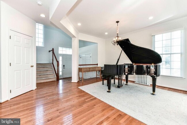 Foto del edificio - 46342 Summerhill Pl