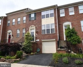 Building Photo - 6216 Roudsby Ln