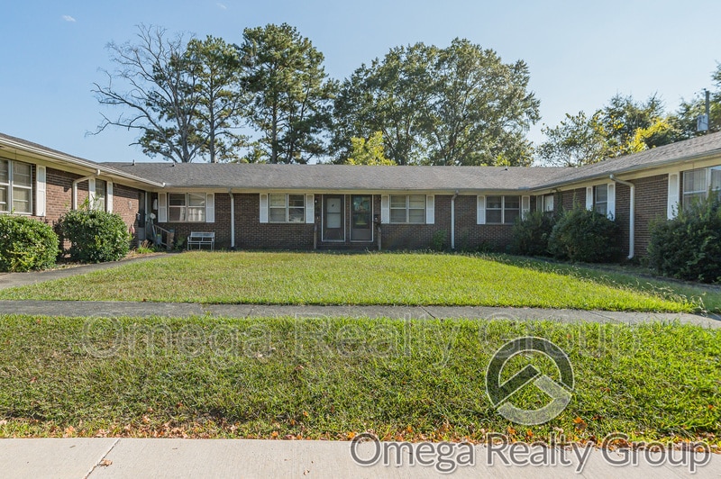 705 18th St E Unit Apt 3, Jasper, AL 35501 Condo for Rent in Jasper